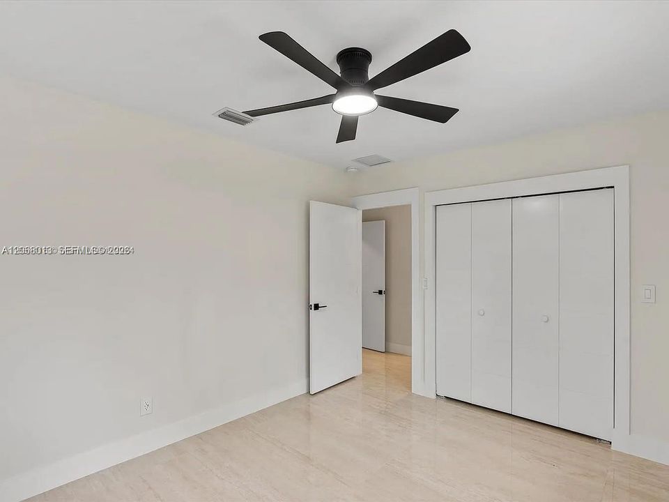 For Sale: $1,999,900 (4 beds, 4 baths, 2024 Square Feet)