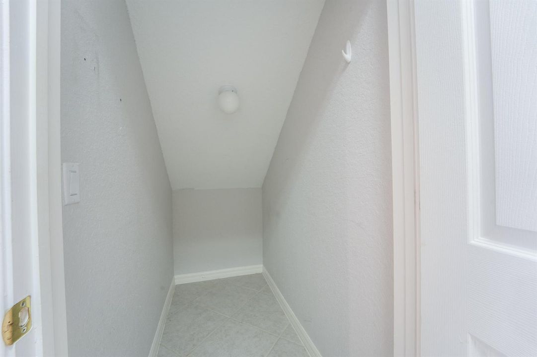 storage-1