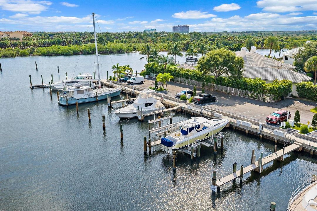 015-14410PalmwoodRd-33B-PalmBeachGardens