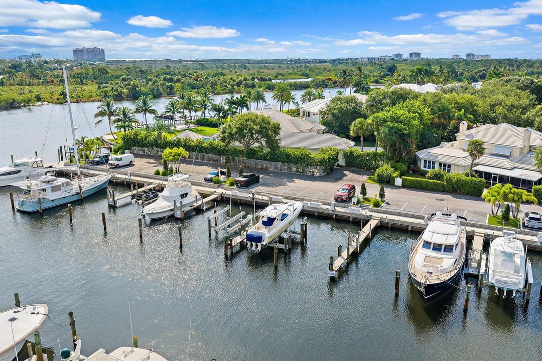 016-14410PalmwoodRd-33B-PalmBeachGardens