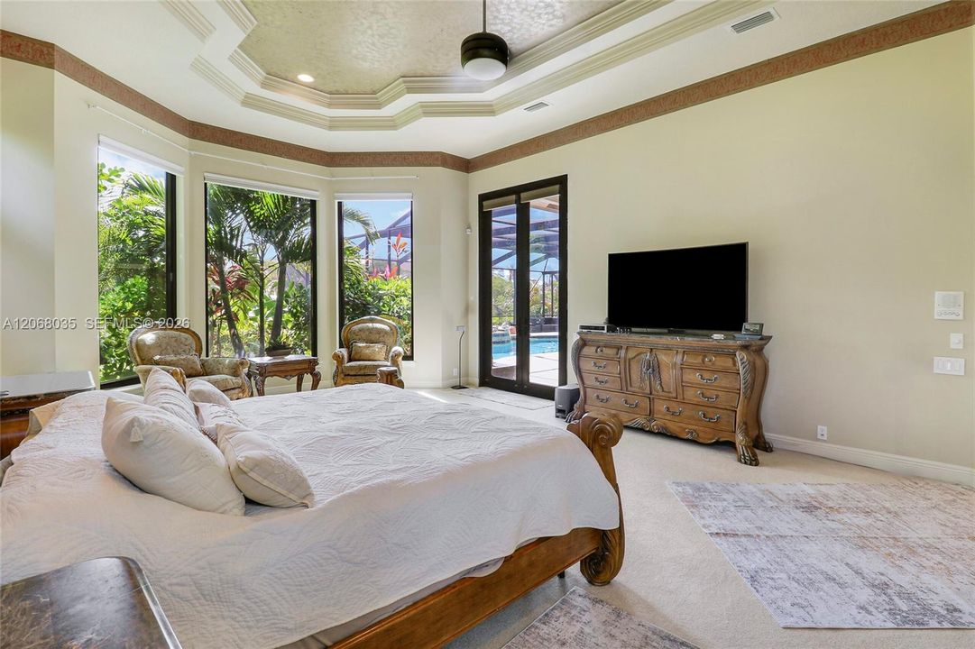 En Venta: $4,798,999 (4 camas, 5 baños, 4650 Pies cuadrados)