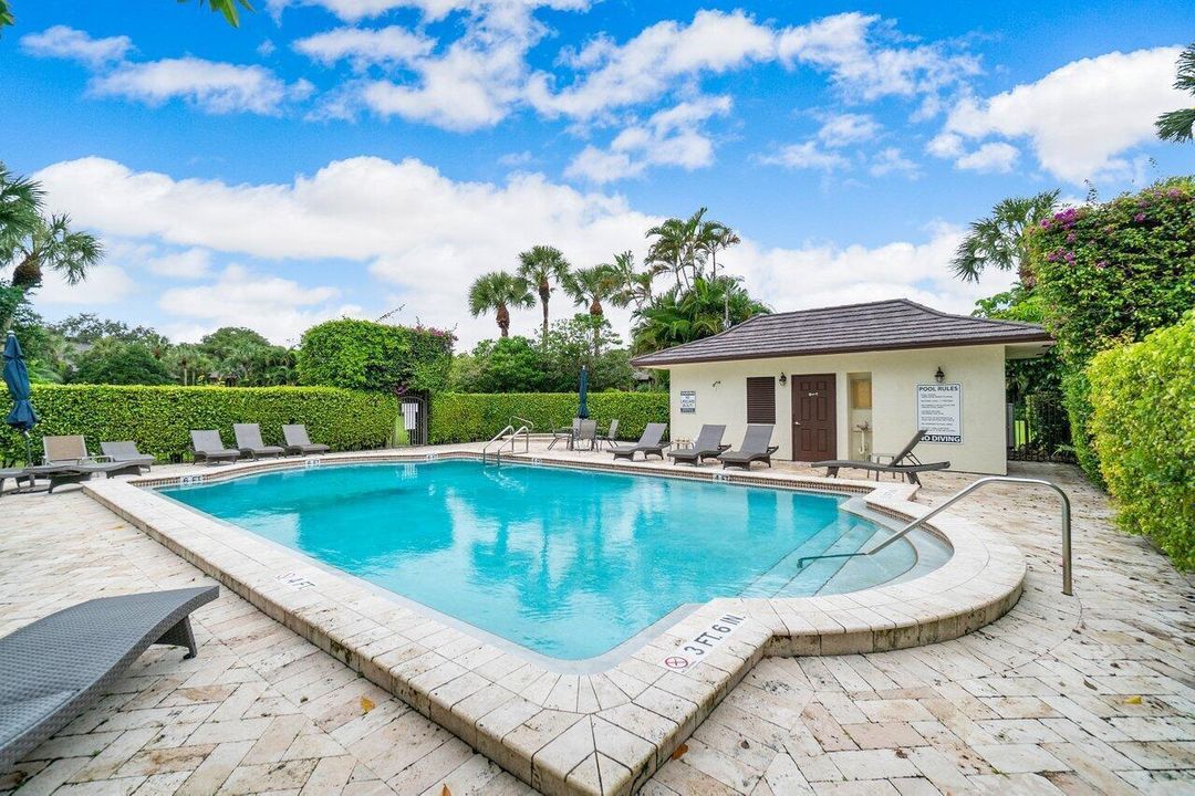024-13334PoloClubRoad-Wellington-FL-3341