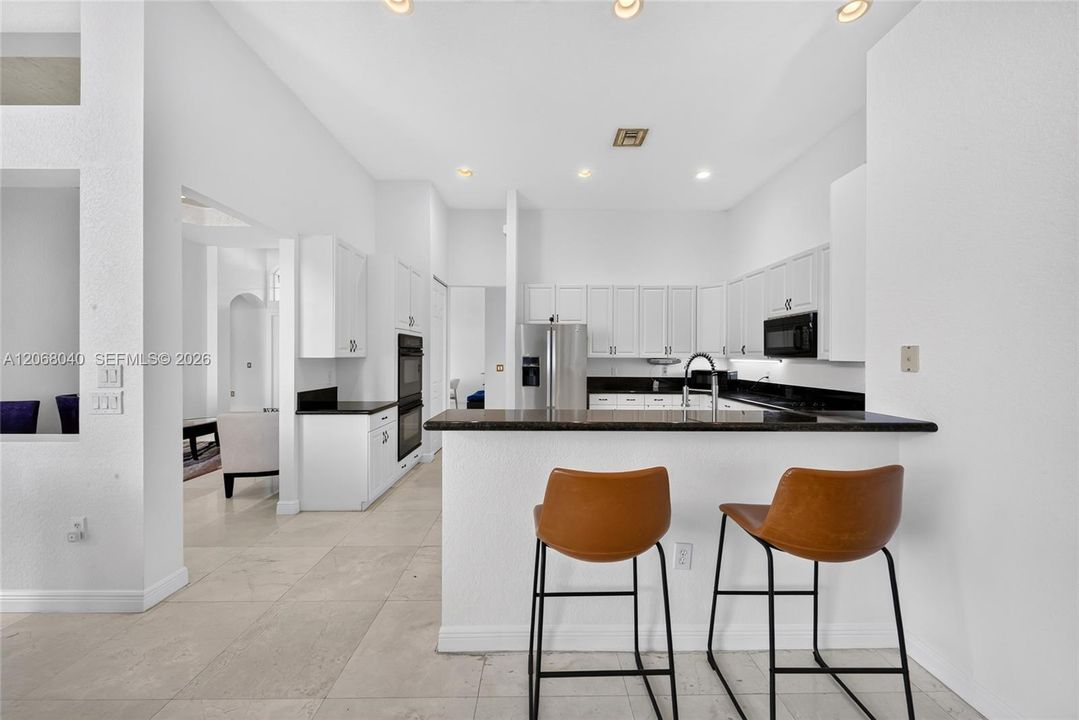 For Sale: $1,150,000 (5 beds, 3 baths, 2917 Square Feet)