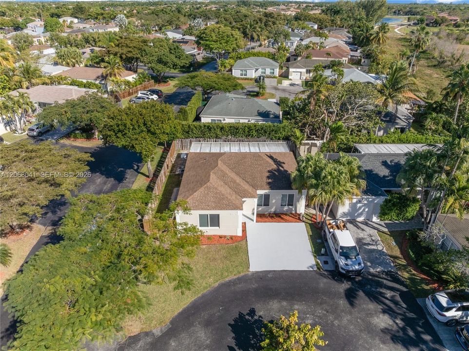 For Rent: $3,500 (3 beds, 2 baths, 1369 Square Feet)