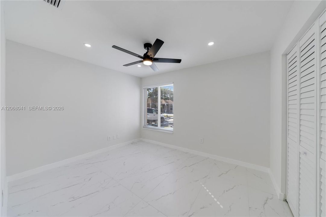 2nd Bedroom