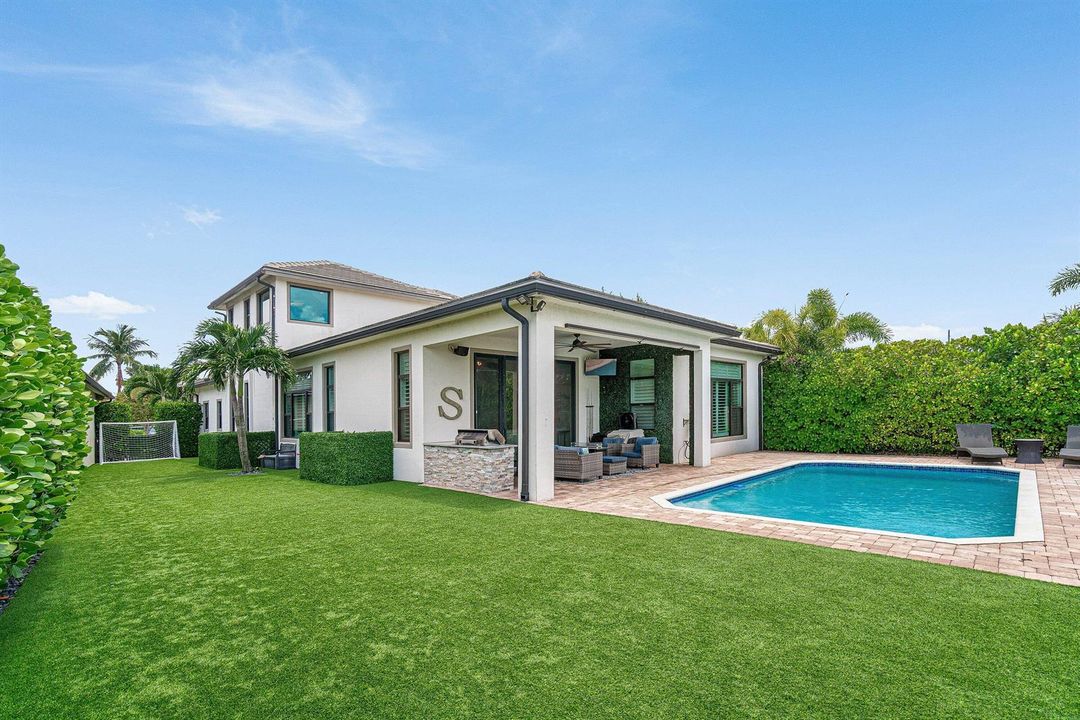 052-8331GrandPrixLane-BoyntonBeach-FL-33