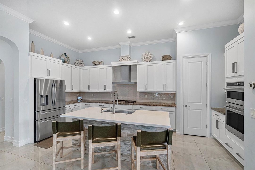 009-8331GrandPrixLane-BoyntonBeach-FL-33