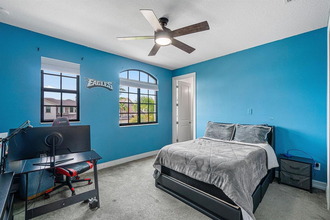 040-8331GrandPrixLane-BoyntonBeach-FL-33