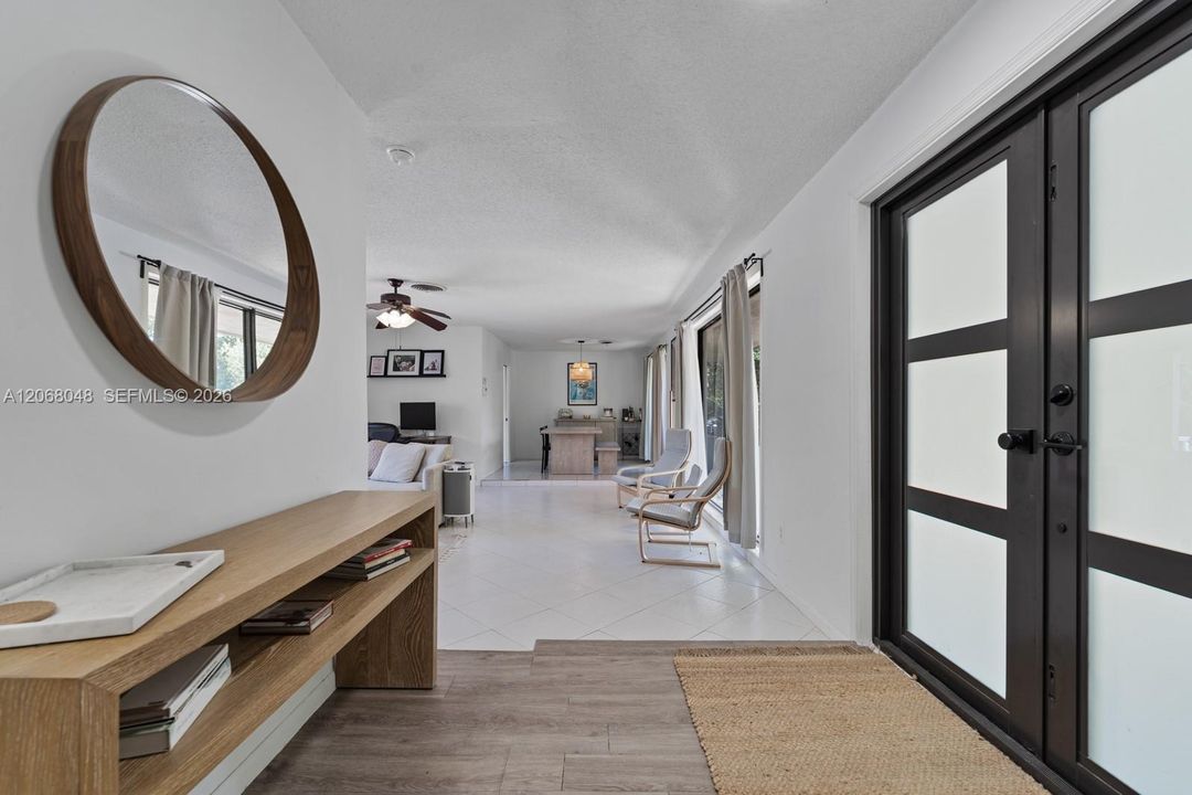 For Rent: $4,950 (3 beds, 2 baths, 1459 Square Feet)