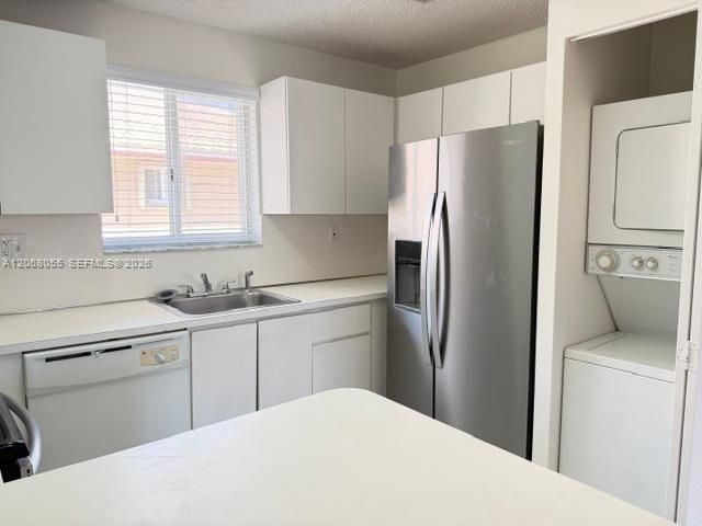 Washer Dryer in Kitchen Closet