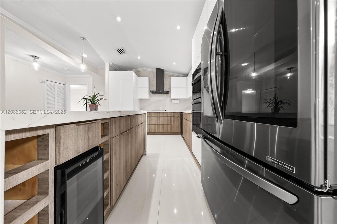 For Sale: $620,000 (4 beds, 3 baths, 1515 Square Feet)
