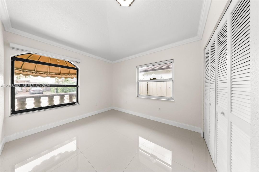 For Sale: $620,000 (4 beds, 3 baths, 1515 Square Feet)