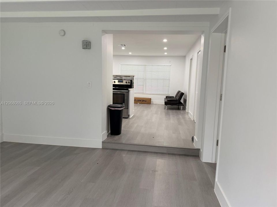 En Renta: $3,450 (3 camas, 2 baños, 1460 Pies cuadrados)
