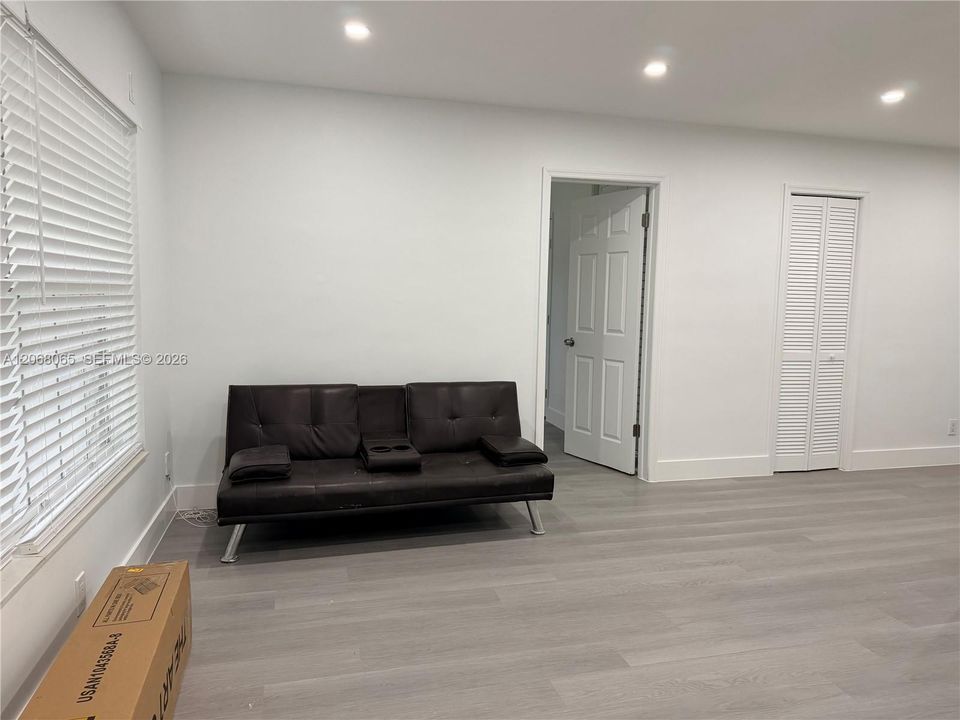 En Renta: $3,450 (3 camas, 2 baños, 1460 Pies cuadrados)