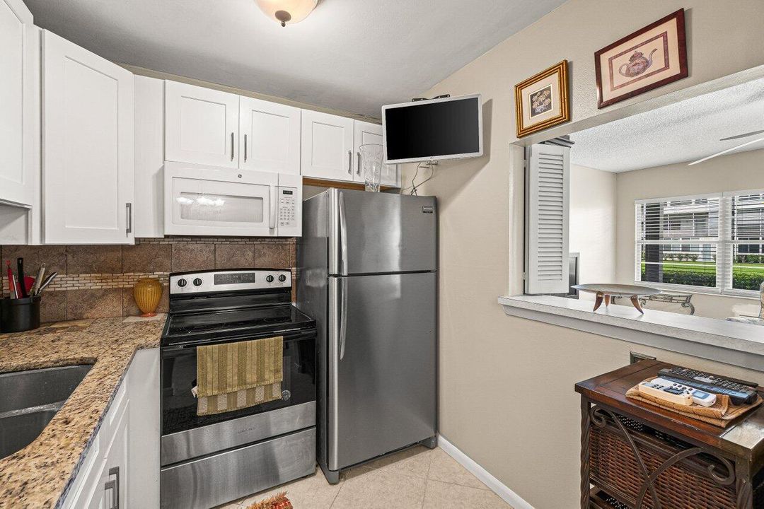 011-175SuffolkE-BocaRaton-FL-33434-SMALL