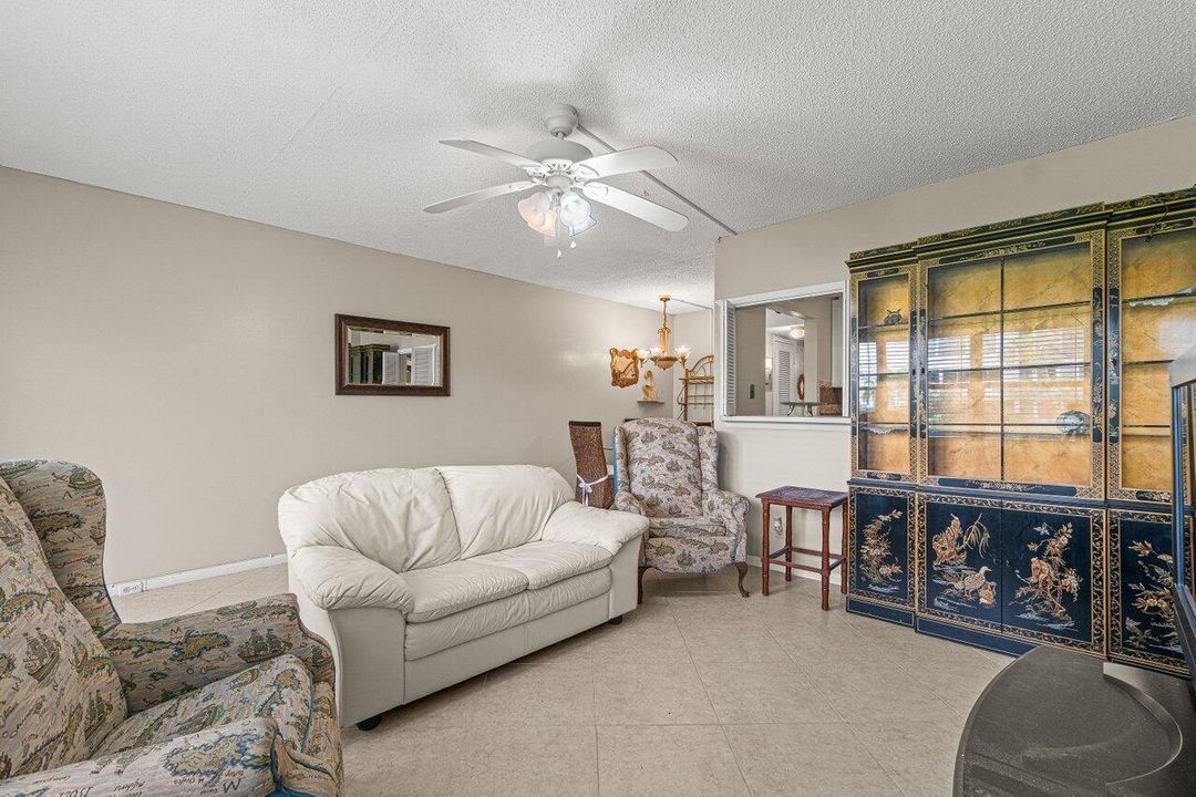 006-175SuffolkE-BocaRaton-FL-33434-SMALL