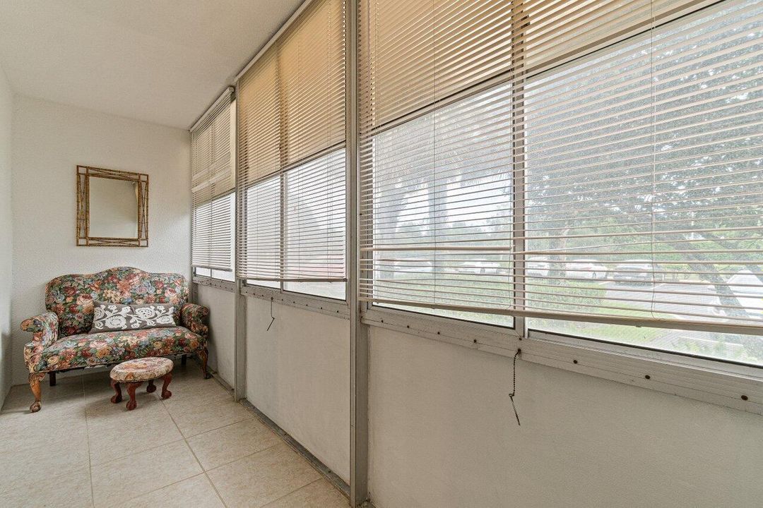 019-175SuffolkE-BocaRaton-FL-33434-SMALL