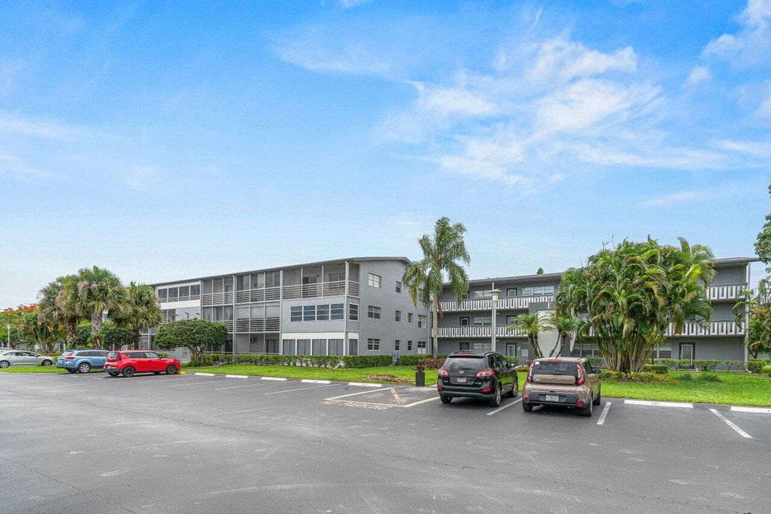001-175SuffolkE-BocaRaton-FL-33434-SMALL