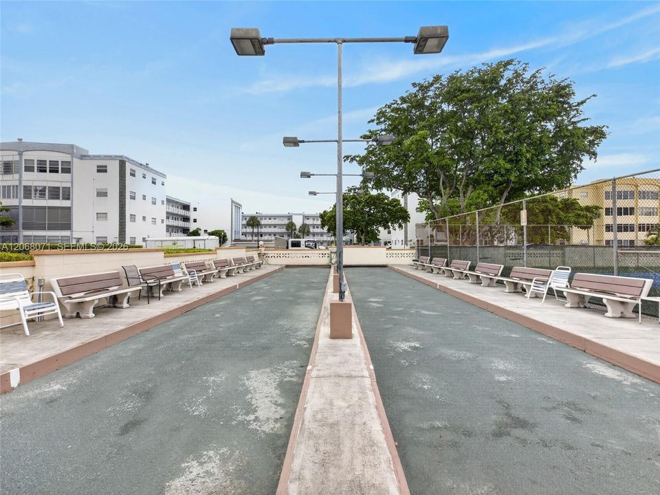 En Venta: $130,000 (2 camas, 2 baños, 1102 Pies cuadrados)