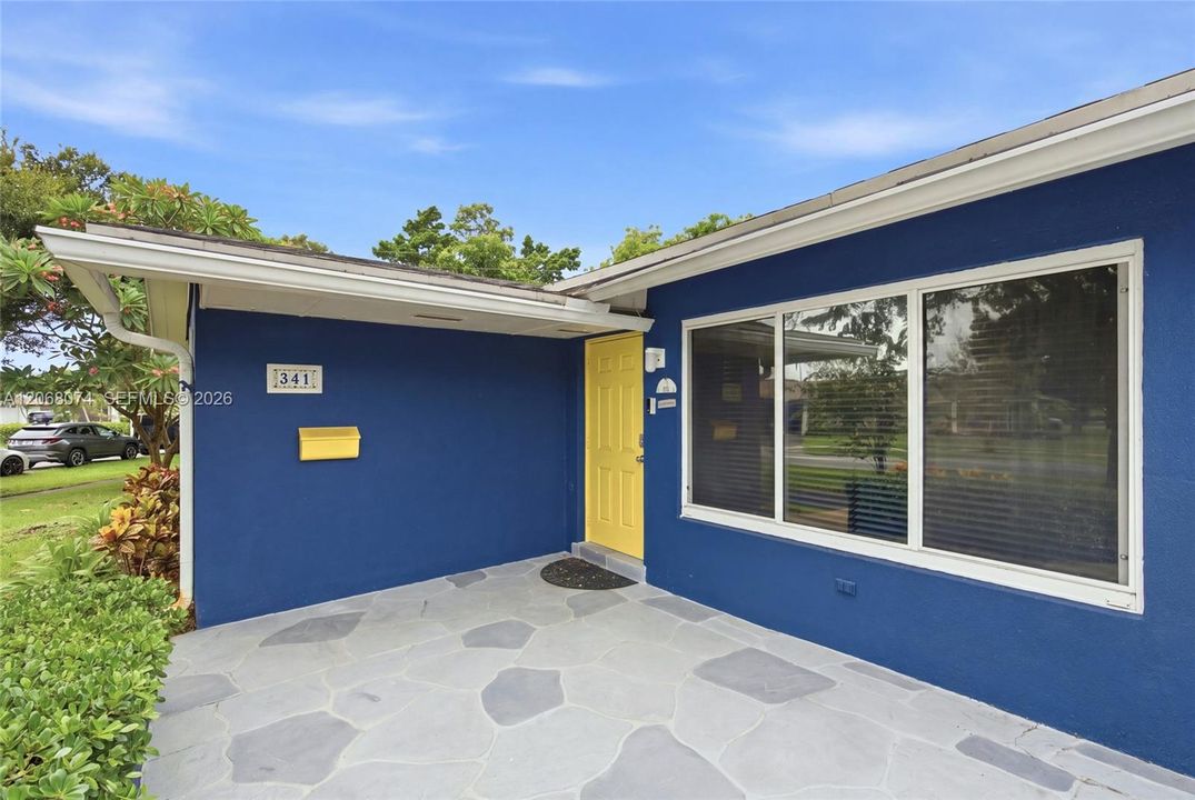 For Sale: $725,000 (4 beds, 2 baths, 2050 Square Feet)