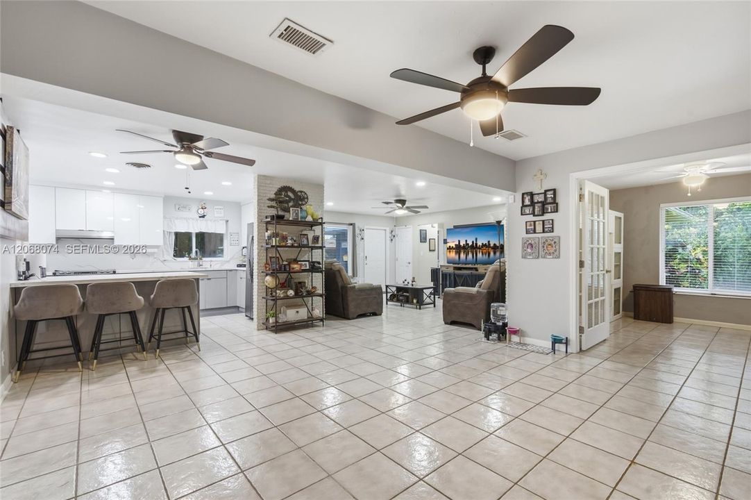 For Sale: $725,000 (4 beds, 2 baths, 2050 Square Feet)