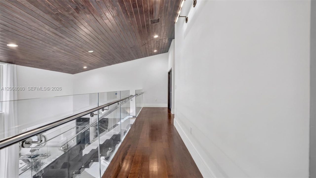 For Sale: $14,500,000 (6 beds, 5 baths, 5305 Square Feet)