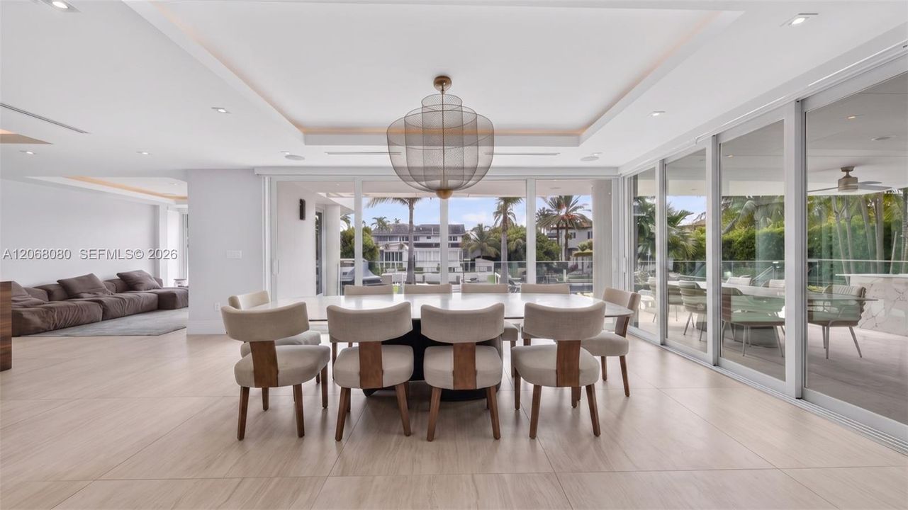 For Sale: $14,500,000 (6 beds, 5 baths, 5305 Square Feet)