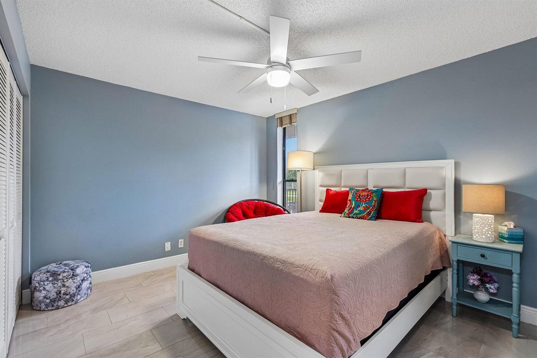 19-web-or-mls-Coral Lake Dr 206-S0608-01
