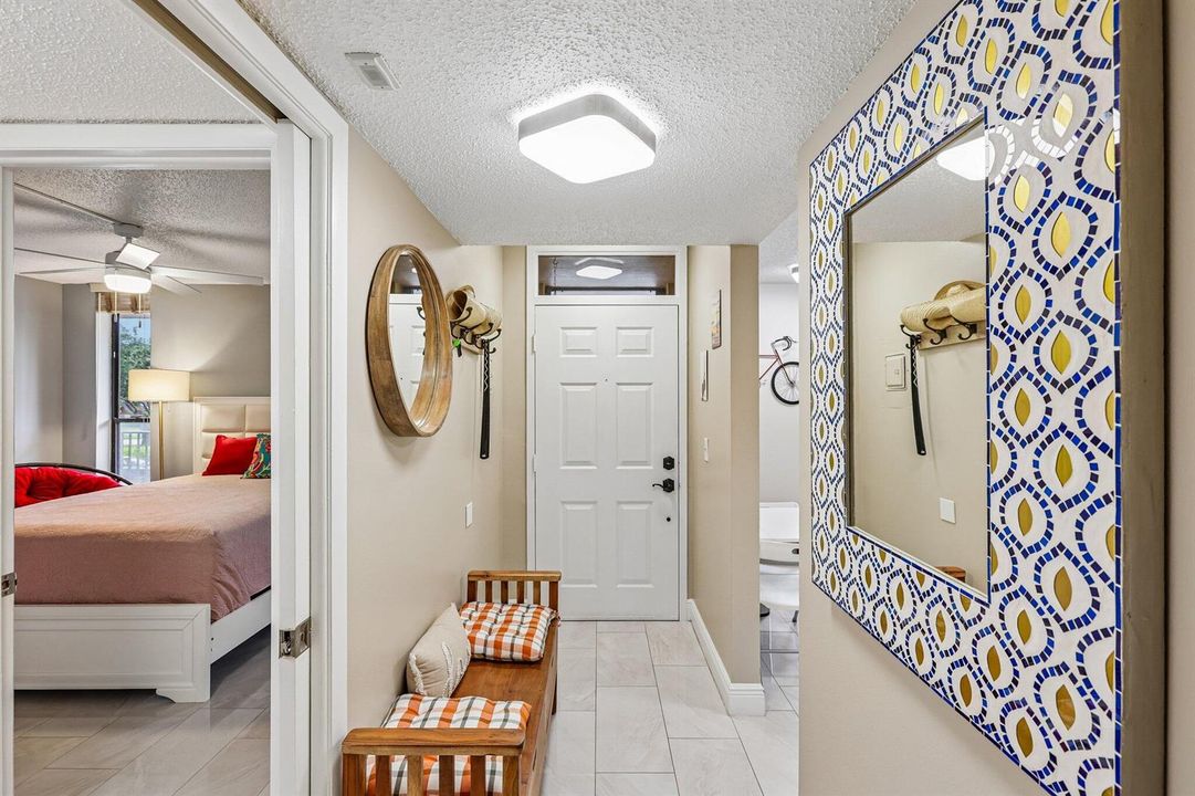 18-web-or-mls-Coral Lake Dr 206-S0608-01