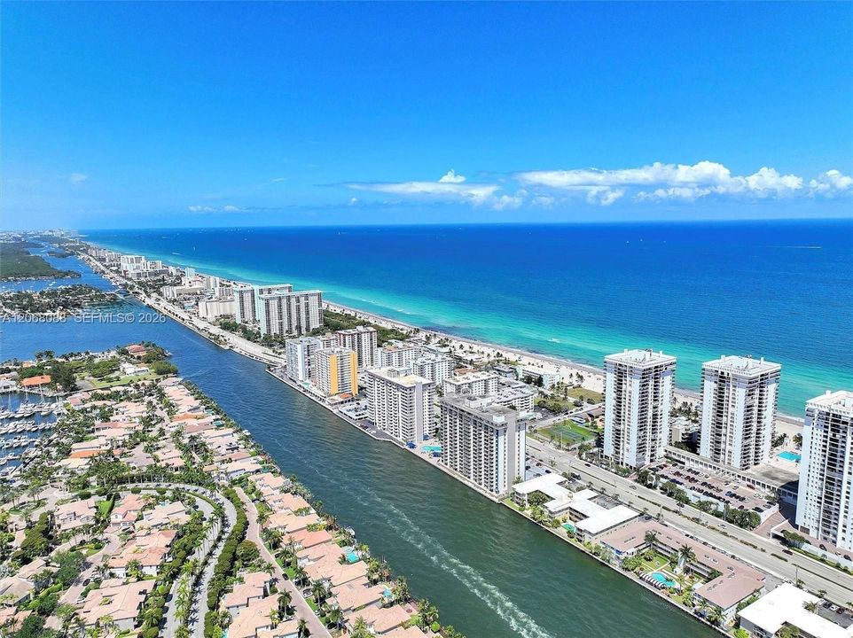 En Venta: $375,000 (2 camas, 2 baños, 1218 Pies cuadrados)
