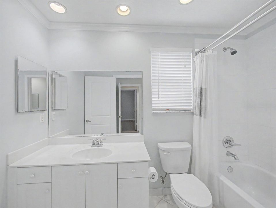 Secondary Bath