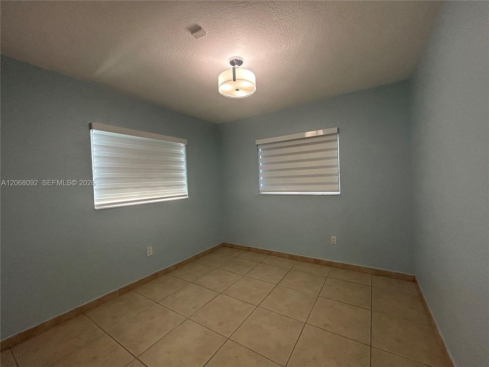 For Sale: $780,000 (3 beds, 2 baths, 1248 Square Feet)