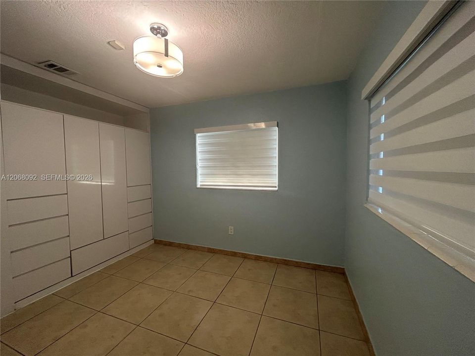 For Sale: $780,000 (3 beds, 2 baths, 1248 Square Feet)