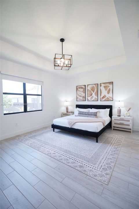 En Venta: $875,000 (4 camas, 3 baños, 3015 Pies cuadrados)