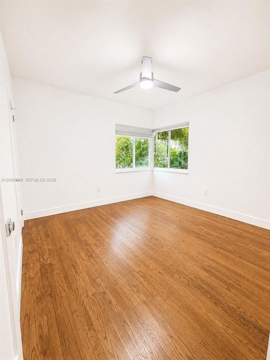 Active With Contract: $5,100 (3 beds, 2 baths, 1344 Square Feet)
