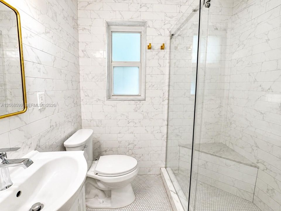 Active With Contract: $5,100 (3 beds, 2 baths, 1344 Square Feet)