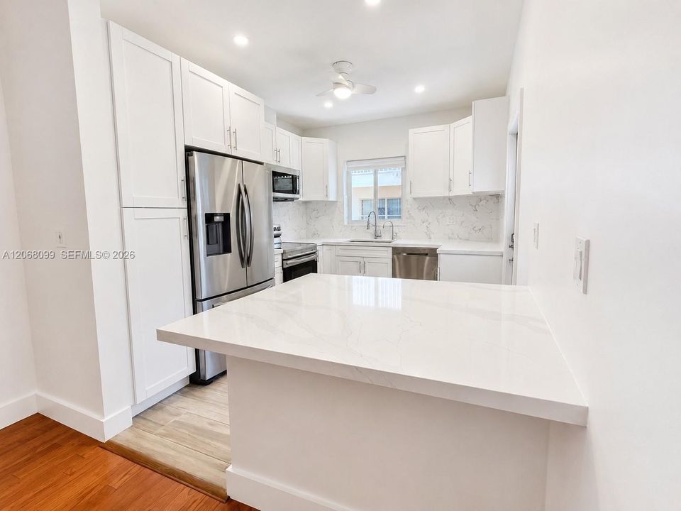 Active With Contract: $5,100 (3 beds, 2 baths, 1344 Square Feet)