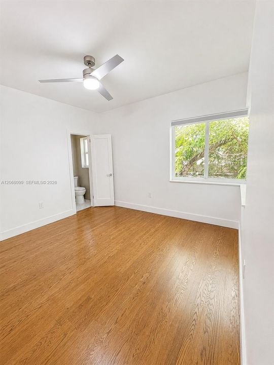 Active With Contract: $5,100 (3 beds, 2 baths, 1344 Square Feet)
