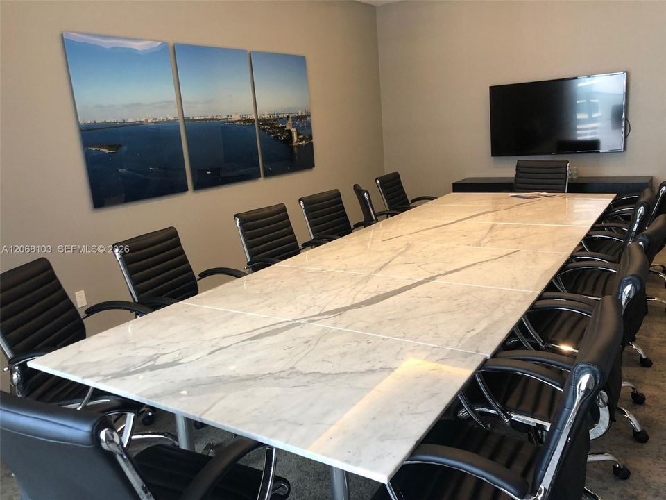 Active With Contract: $3,700 (1 beds, 1 baths, 743 Square Feet)