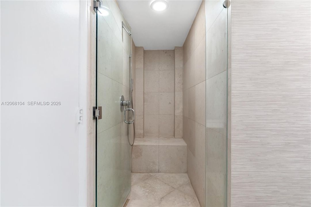 На продажу: $490,000 (1 спален, 1 ванн, 597 Квадратных фут)