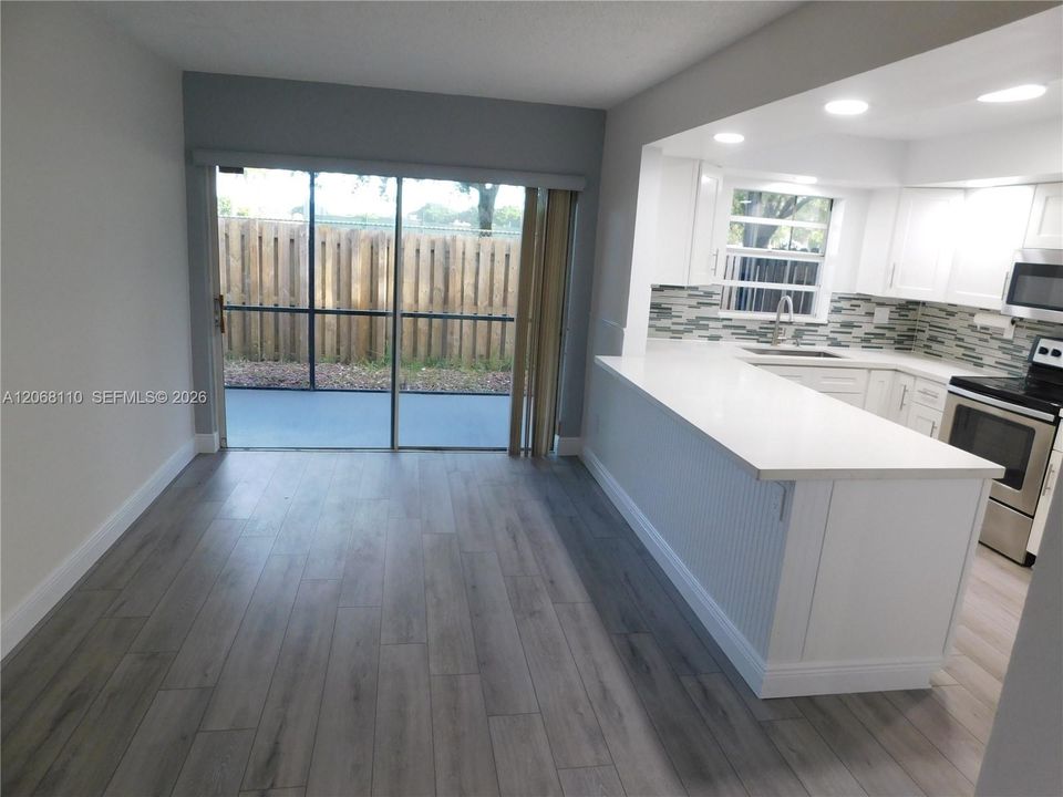 For Rent: $4,000 (4 beds, 3 baths, 1785 Square Feet)