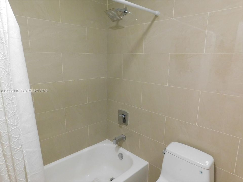 For Rent: $4,000 (4 beds, 3 baths, 1785 Square Feet)