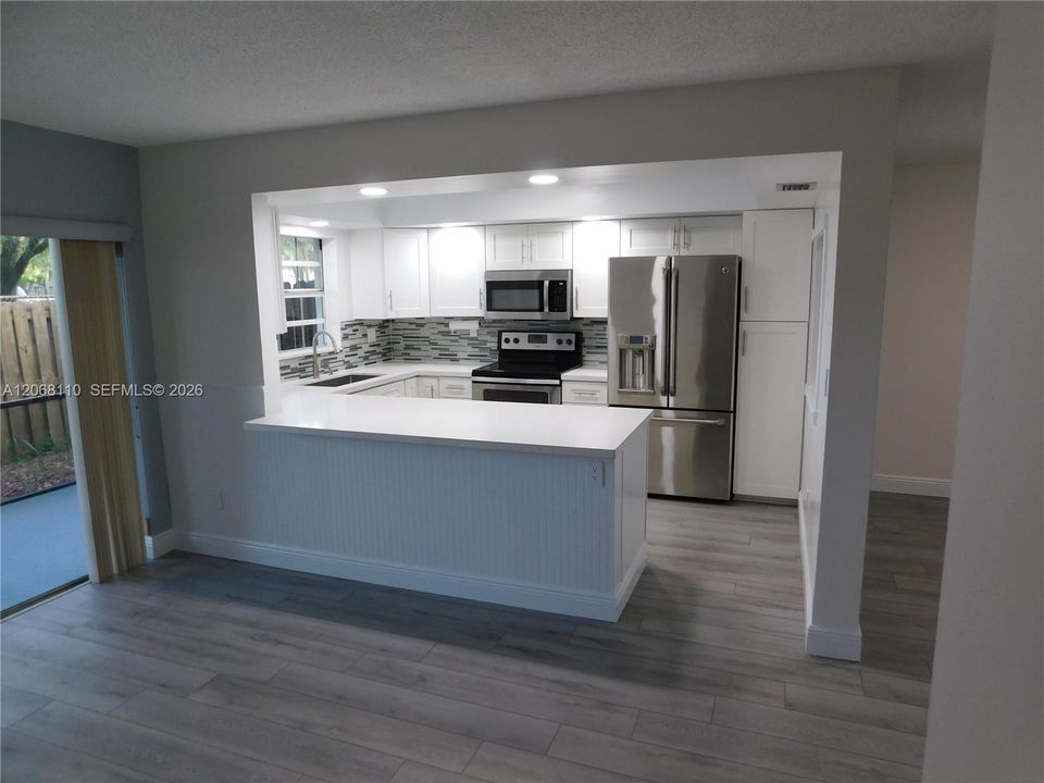 For Rent: $4,000 (4 beds, 3 baths, 1785 Square Feet)