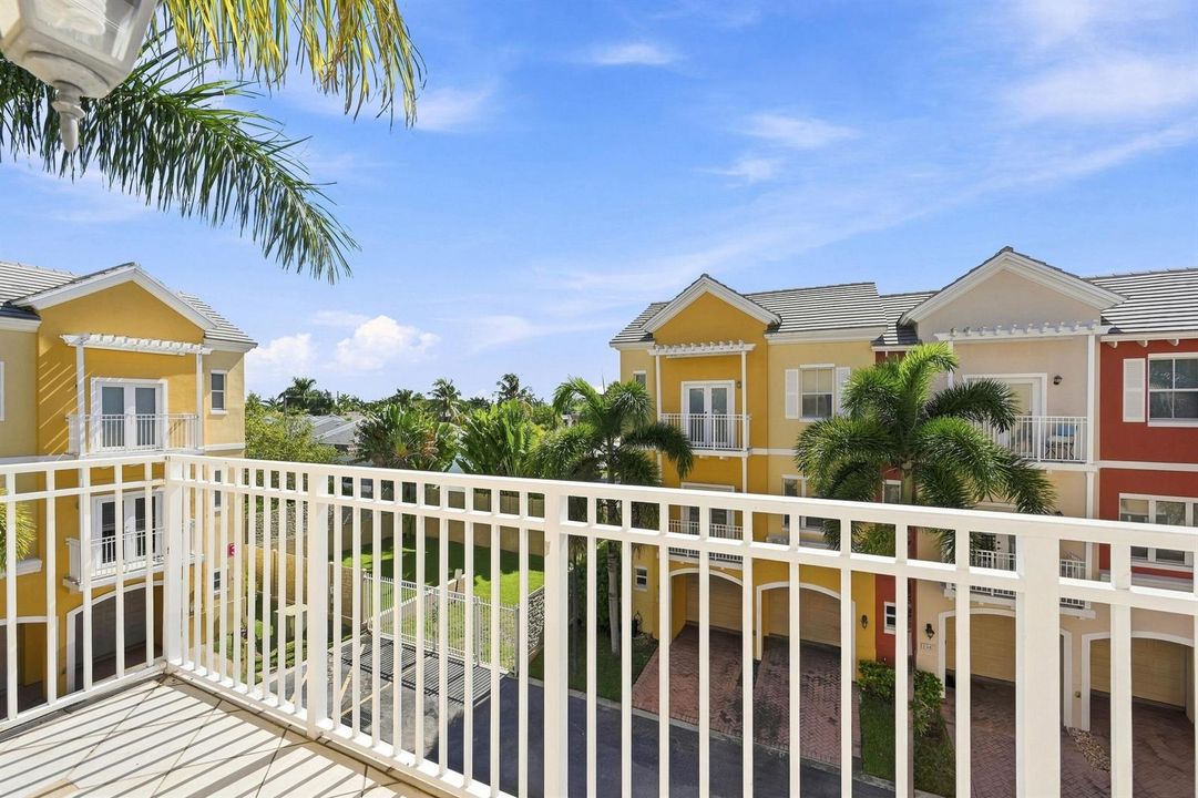 Bed 2 Balcony
