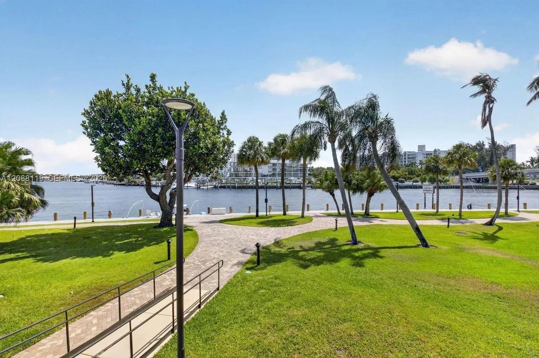 For Rent: $13,000 (3 beds, 3 baths, 2430 Square Feet)