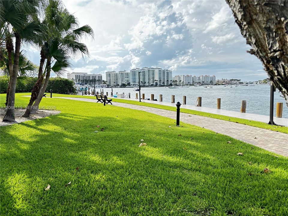 For Rent: $13,000 (3 beds, 3 baths, 2430 Square Feet)