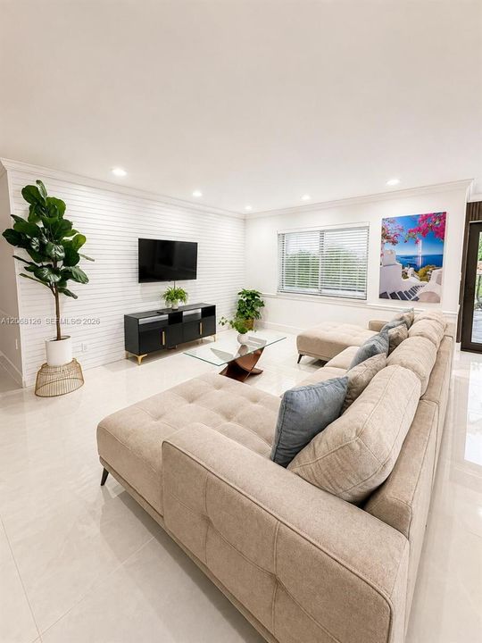 For Sale: $1,599,000 (4 beds, 4 baths, 2387 Square Feet)