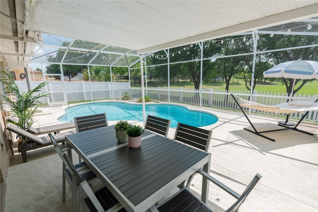 En Venta: $379,999 (3 camas, 2 baños, 1535 Pies cuadrados)