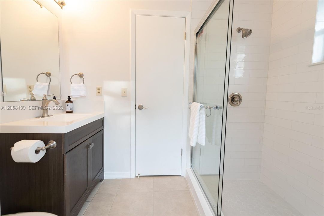 En Venta: $379,999 (3 camas, 2 baños, 1535 Pies cuadrados)