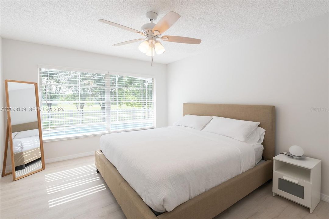 En Venta: $379,999 (3 camas, 2 baños, 1535 Pies cuadrados)